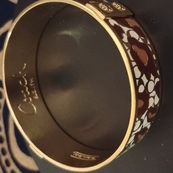 COACH SET - Picture 3 of 8